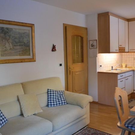 P&F Apartment Urtijëi Buitenkant foto